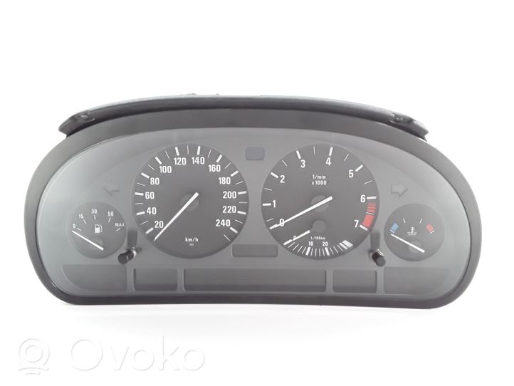 BMW 7 E38 Speedometer (instrument cluster) 8369031