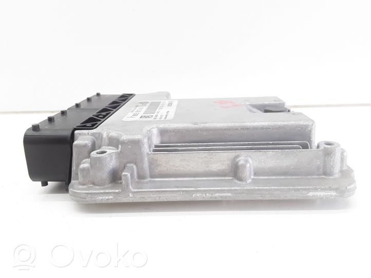 BMW 3 E90 E91 Sterownik / Moduł ECU 8518268