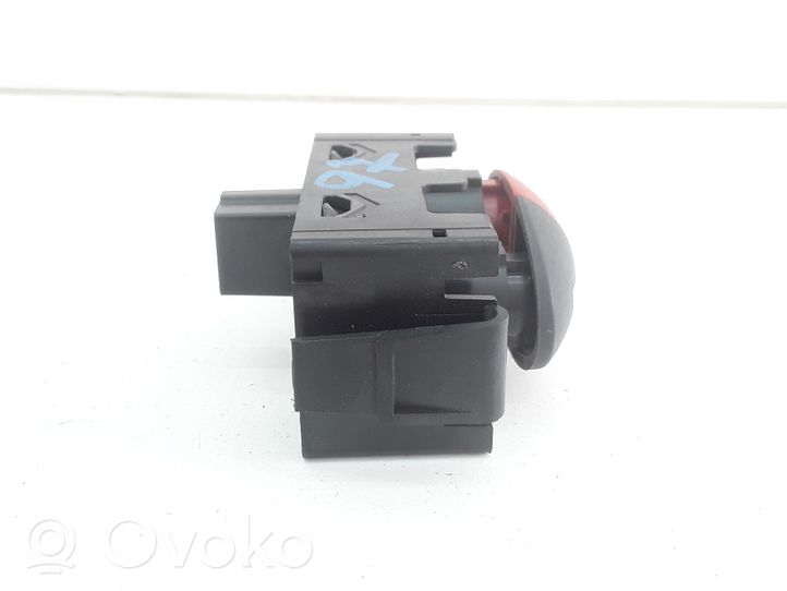 Renault Master III Botón interruptor de luz de peligro 252100991R