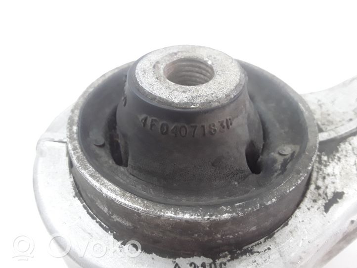 Audi A6 S6 C6 4F Braccio di controllo sospensione anteriore inferiore/braccio oscillante 4F0407694C