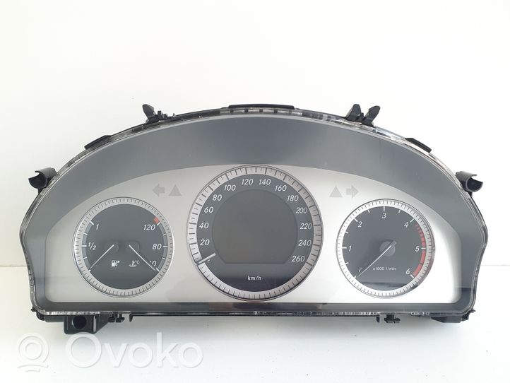 Mercedes-Benz C W204 Tachimetro (quadro strumenti) A2044400311