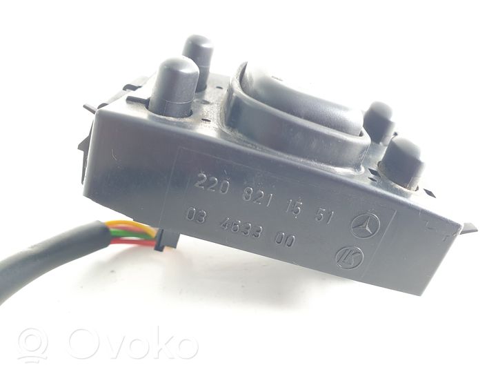 Mercedes-Benz S W220 Interruptor del espejo lateral 2208211551