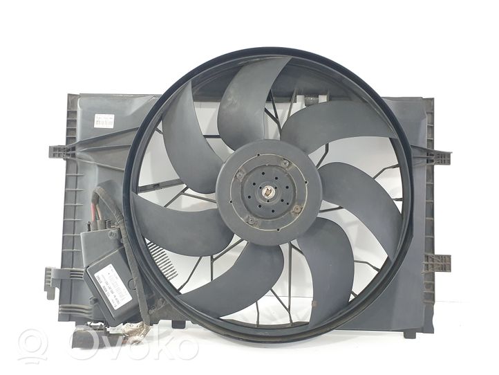 Mercedes-Benz C W203 Kale ventilateur de radiateur refroidissement moteur A2035000293