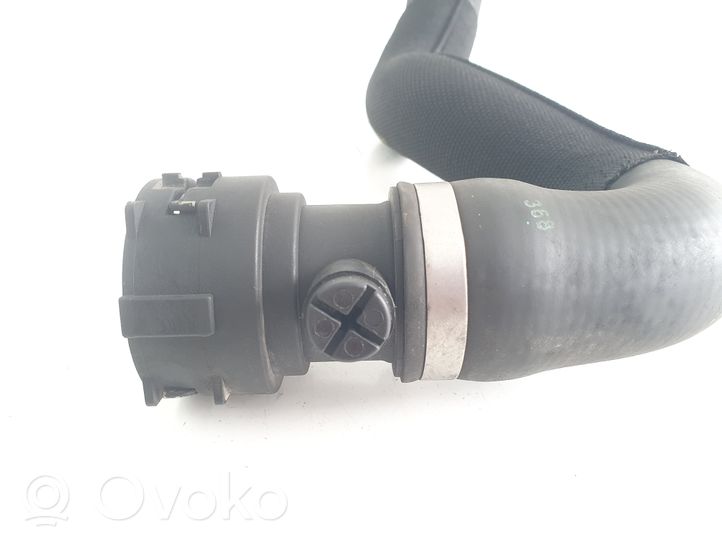 Audi A6 S6 C6 4F Engine coolant pipe/hose 4G0121049