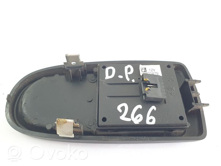 Iveco Daily 35.8 - 9 Electric window control switch 69500479