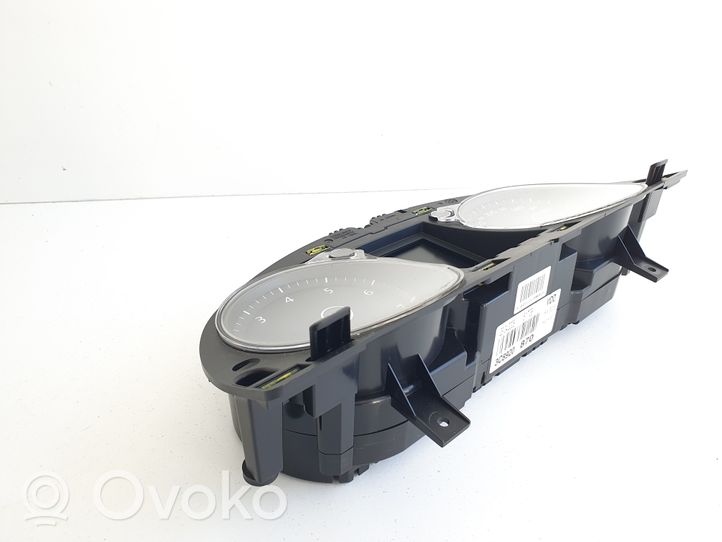 Volkswagen PASSAT CC Speedometer (instrument cluster) 3C8920870