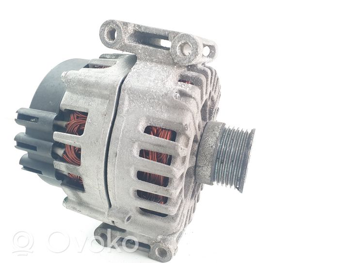 Mercedes-Benz Vito Viano W447 Generatore/alternatore LRA03818