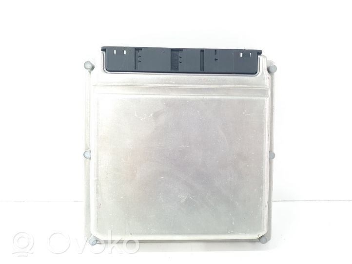 Mercedes-Benz ML W163 Calculateur moteur ECU A6121533279