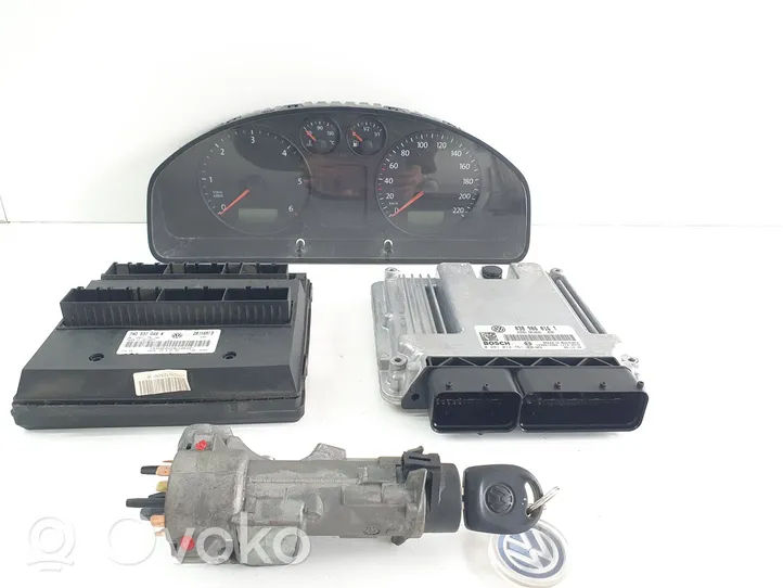 Volkswagen Transporter - Caravelle T5 Engine ECU kit and lock set 038906016T