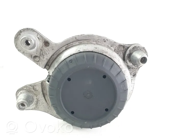 Mercedes-Benz C W205 Soporte de montaje del motor A2052406617