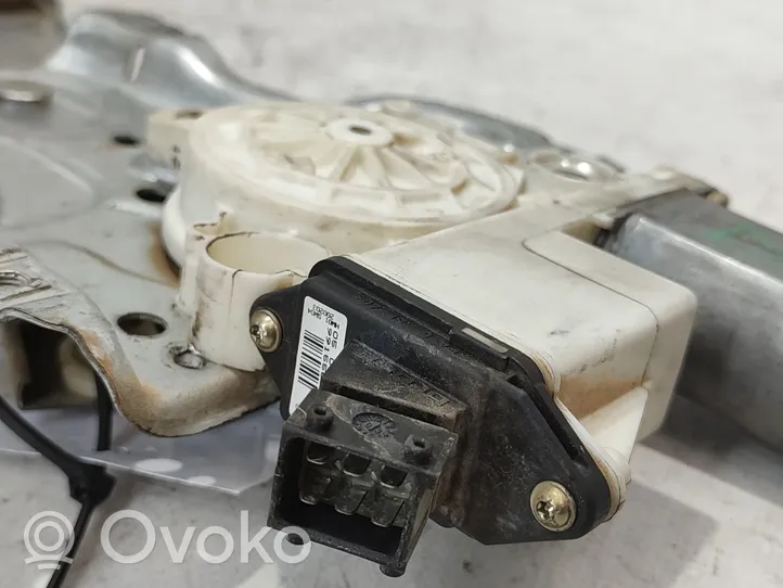 Toyota Corolla E120 E130 Mechaninis priekinio lango pakėlimo mechanizmas 6981002130