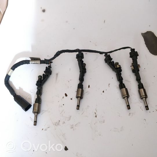 Ford Mondeo MK IV Set di iniettori CJ5G9F53AA