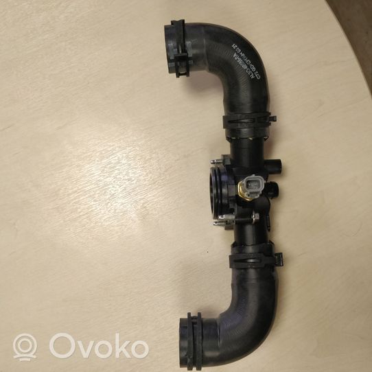 Land Rover Range Rover L322 Termostat / Obudowa termostatu CK5Q8584AB