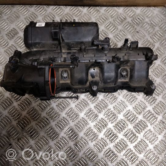 Mercedes-Benz C W205 Intake manifold A2740900037