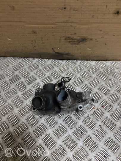 Honda CR-V Boîtier de thermostat / thermostat 