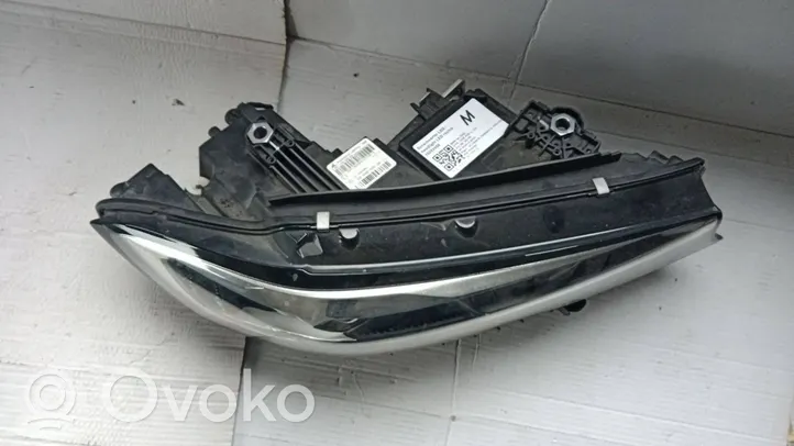 BMW 3 G20 G21 Phare frontale 9481696