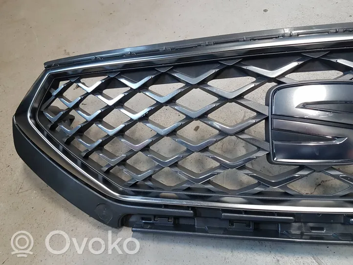 Seat Tarraco Maskownica / Grill / Atrapa górna chłodnicy 5FJ853654C