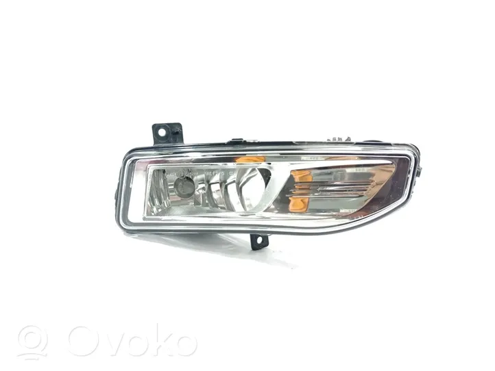 Nissan Qashqai Światło przeciwmgłowe przednie 261508995A