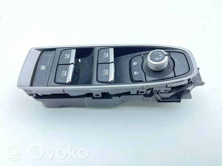 Subaru Outback (BT) Interruttore di controllo dell’alzacristalli elettrico 83071AN01B