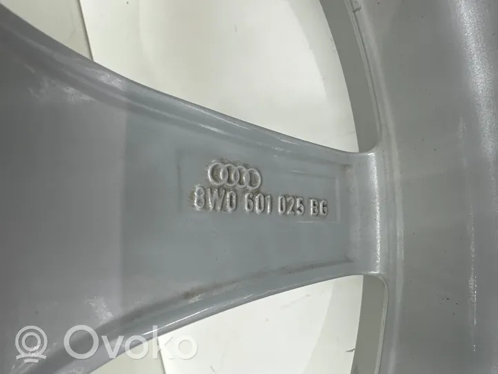 Audi A5 Felgi aluminiowe R18 8W0601025BG