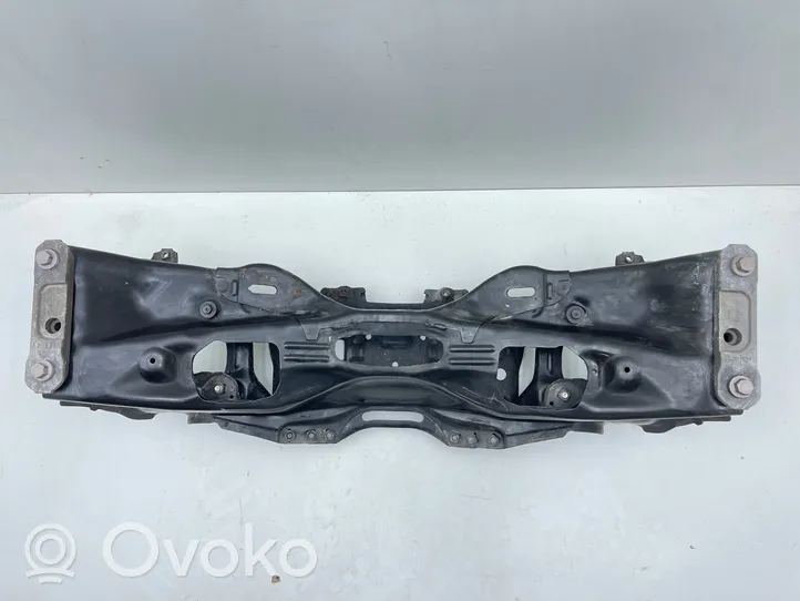 Subaru Outback (BT) Sottotelaio anteriore 