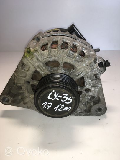 Hyundai ix35 Generator/alternator 373002A850