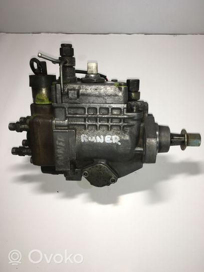 Toyota 4 Runner N180 Polttoaineen ruiskutuksen suurpainepumppu 2210067070