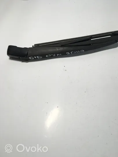 Mitsubishi Pajero Rear wiper blade arm 