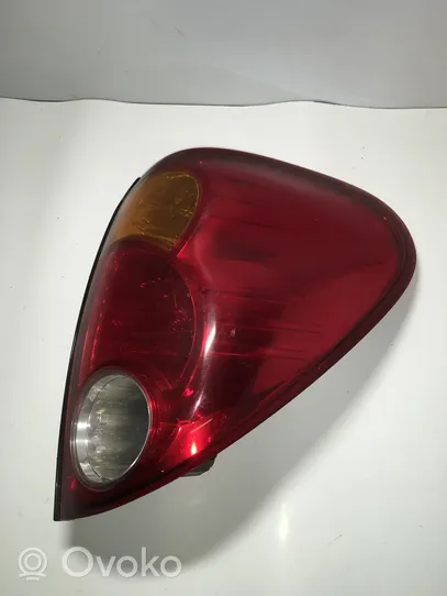 Mitsubishi L200 Lampa tylna 