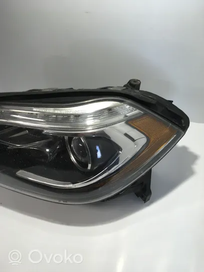 Mercedes-Benz GL X166 Phare frontale A1668204459