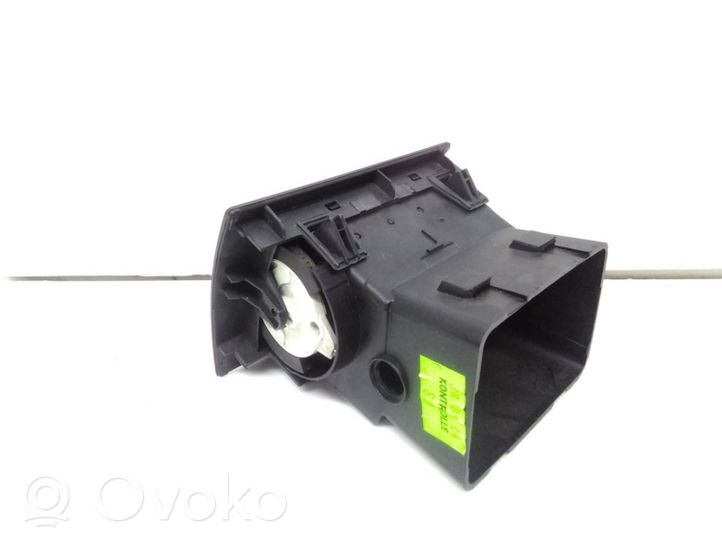 Opel Meriva A Griglia di ventilazione centrale cruscotto 464652911