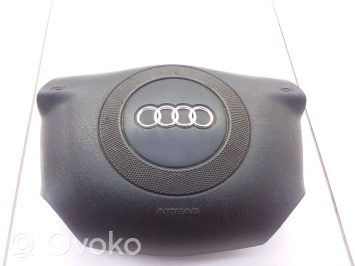 Audi A4 S4 B5 8D Vairo oro pagalvė P111023