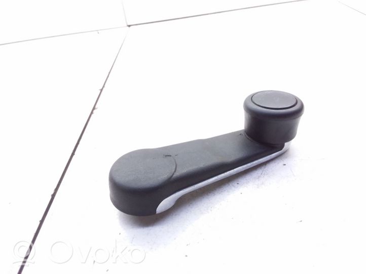 Audi 80 90 B3 Rear door window winding handle 443837581D