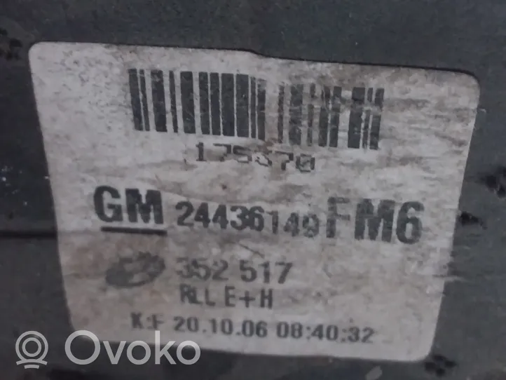 Opel Vectra C Elektryczne lusterko boczne drzwi przednich 24436149