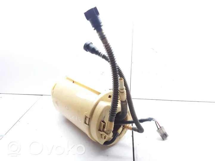 Volkswagen Touareg I Pompe à carburant 7L6919088