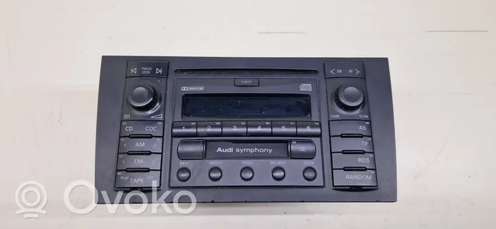 Audi A6 Allroad C5 Radija/ CD/DVD grotuvas/ navigacija 4B0035195