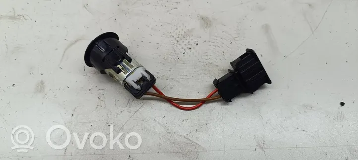 Volkswagen PASSAT B6 12 V Socket (rear) 3C0919299