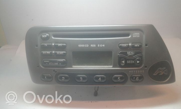 Ford Focus Unité principale radio / CD / DVD / GPS 385118C815AC