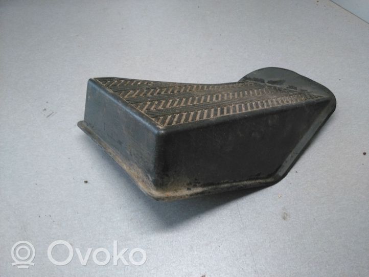 Toyota Corolla Verso AR10 Repose-pieds 581920F010