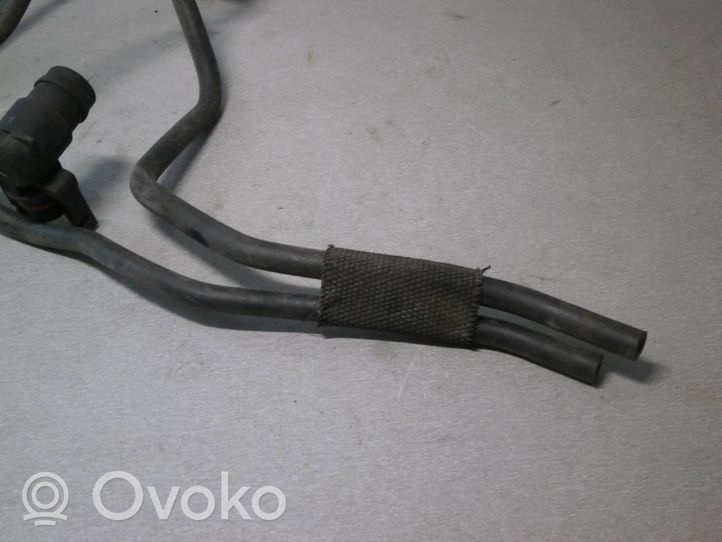 Opel Vivaro Vacuum line/pipe/hose 