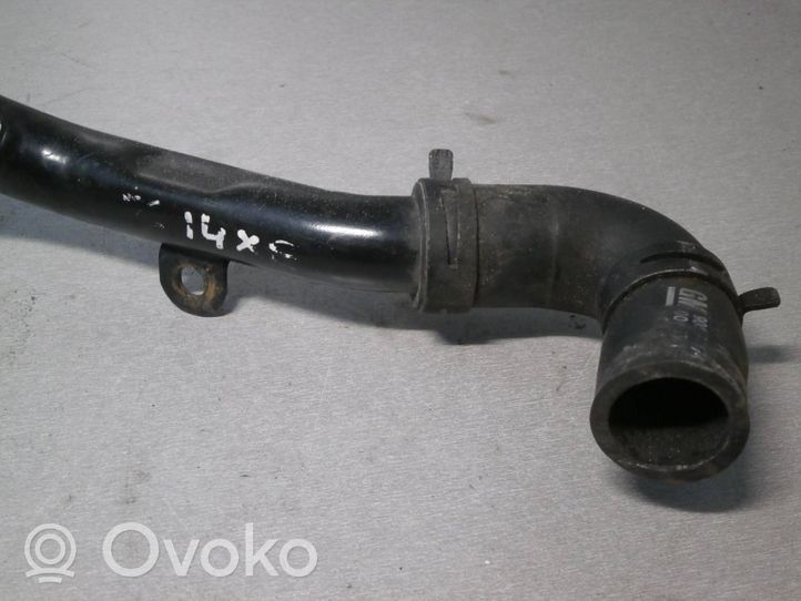 Opel Corsa C Breather hose/pipe 90571474