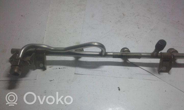 Opel Astra H Fuel distributor 2721501