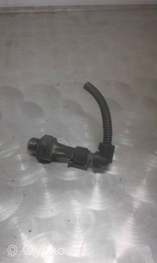 Opel Vectra C Oil pressure sensor 55354325