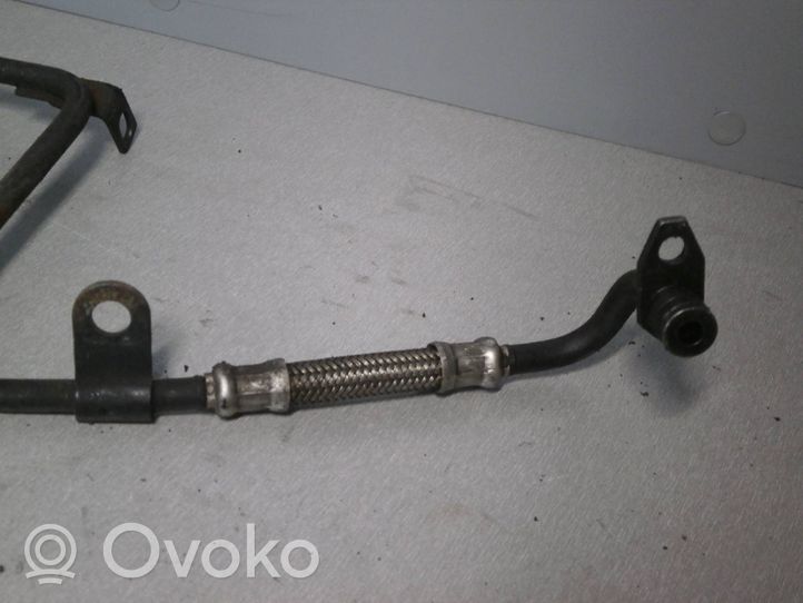 Mercedes-Benz ML W163 Tubo flessibile mandata olio del turbocompressore turbo A6281800820