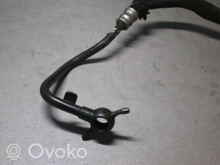 Mercedes-Benz ML W163 Polttoaineputken letku 6280780481