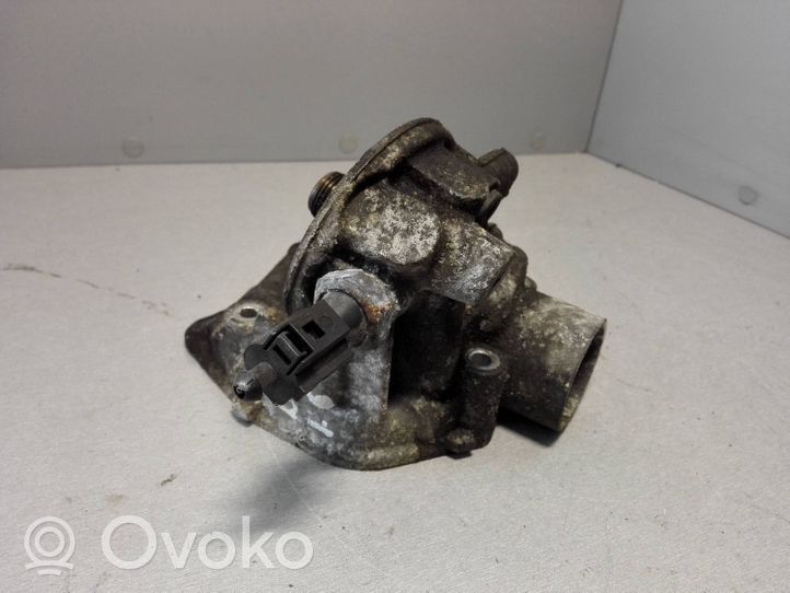 Audi A3 S3 A3 Sportback 8P Oil filter mounting bracket 06A115417