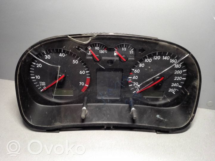 Volkswagen Golf IV Compteur de vitesse tableau de bord 1J0919881B