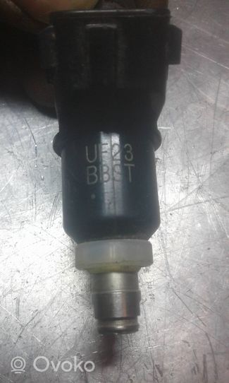 Honda Accord Iniettore UF23BBST