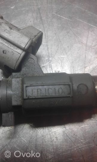 Subaru Legacy Injecteur de carburant FBJC100