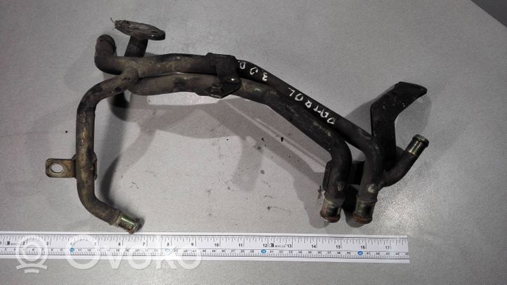 Nissan Patrol Y61 Tuyau de liquide de refroidissement moteur 